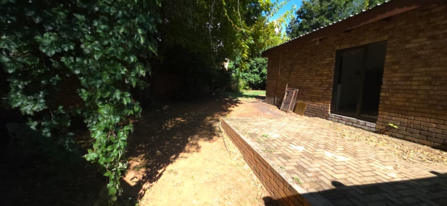 7 Bedroom Property for Sale in Wilkoppies North West